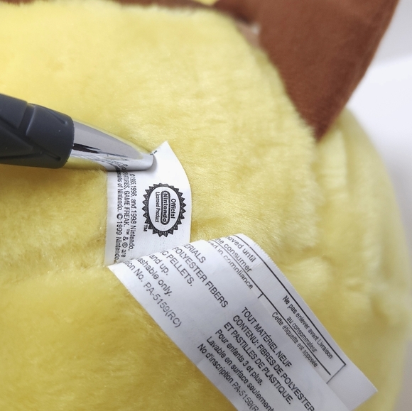 Pikachu Vintage Nintendo 1999 Large plush With Tags - Picture 9 of 10